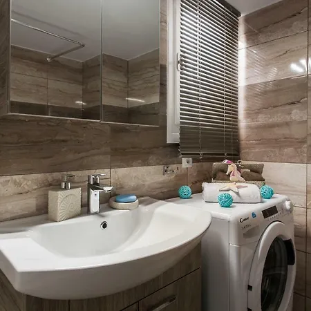Modern Antique Private Rooms Near To Acropolis Museum And Metro Station Athens Exterior photo