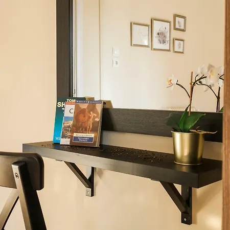 Modern Antique Private Rooms Near To Acropolis Museum And Metro Station Athens Exterior photo