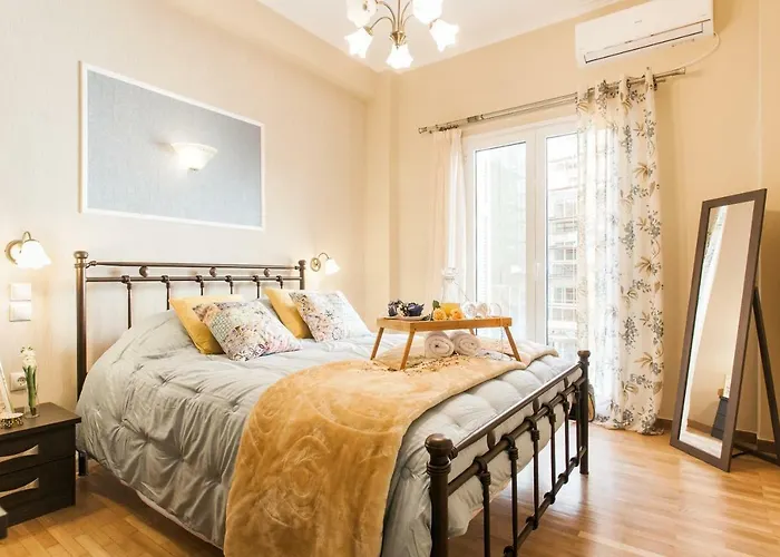 Modern Antique Private Rooms Near To Acropolis Museum And Metro Station