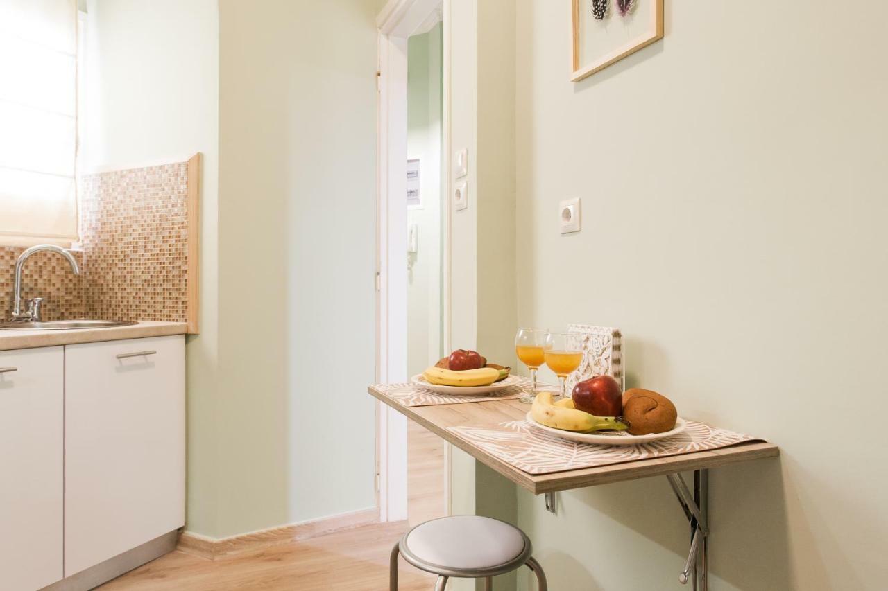 Modern Antique Private Near To Acropolis Museum And Metro Station Apartment *